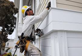 Best Siding Painting and Refinishing  in Hobart, WI